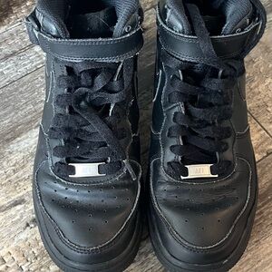 Nike Kids Black High-Top Sneakers with Lace & Strap